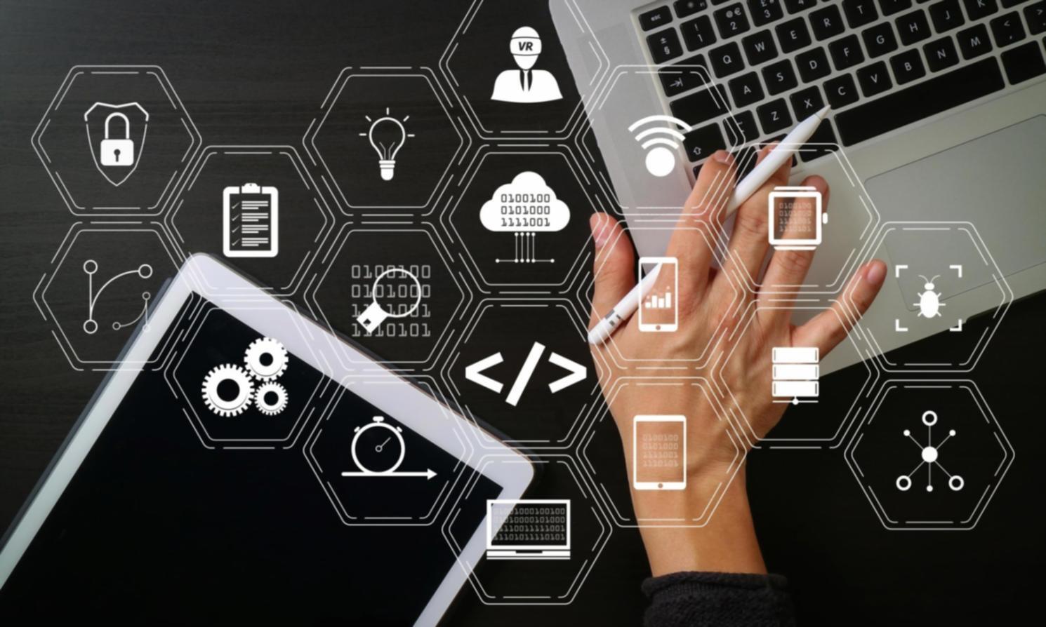 Команда Frostallon работает над анализом финансовых процессов клиента